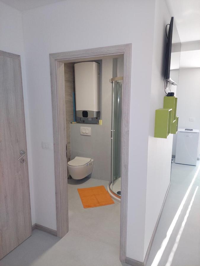 Apartma Rene อิซอลา ภายนอก รูปภาพ