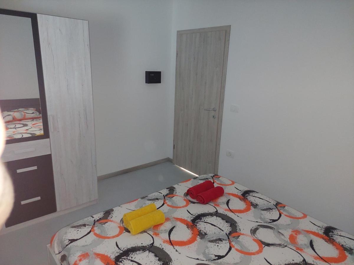 Apartma Rene อิซอลา ภายนอก รูปภาพ